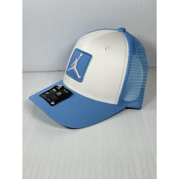 Size M/L Nike Jordan Rise Structured Snapback Trucker Hat Cap UNC Blue White NWT - Picture 2 of 6